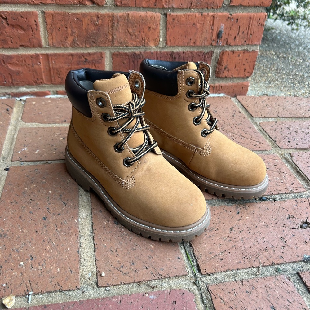 Youth Freeman Work Treemont Worker Lace Up Tan Boots